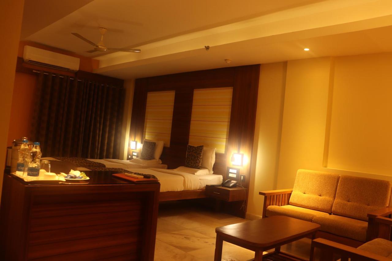 Hotel Madhuvan Serai Manipal Exteriér fotografie