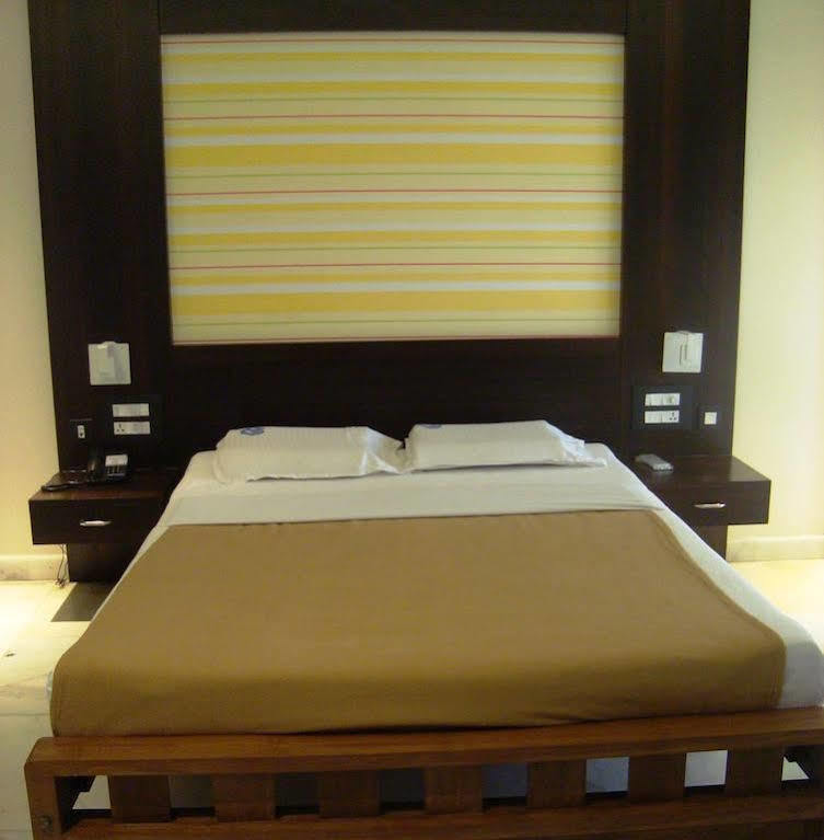 Hotel Madhuvan Serai Manipal Exteriér fotografie