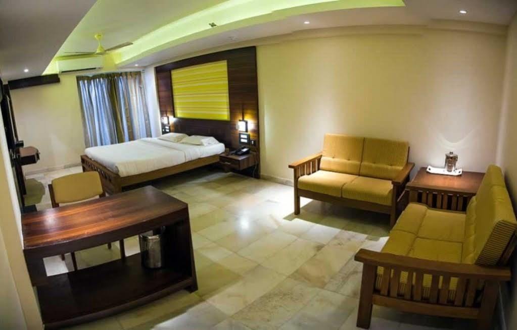 Hotel Madhuvan Serai Manipal Exteriér fotografie